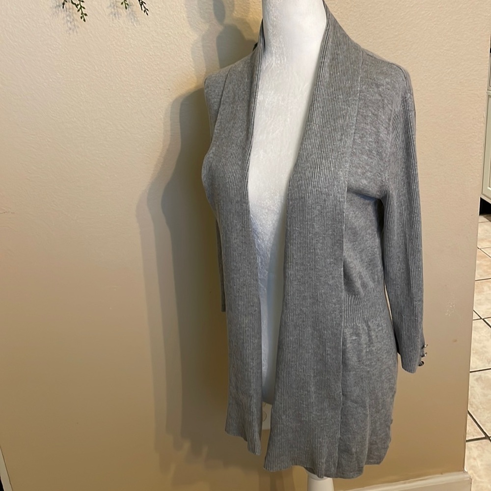 PREMISE STUDIO SWEATER SUPER CUTE